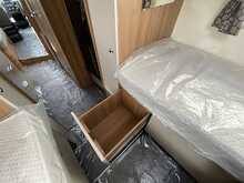 Bailey Autograph III 79-4T  Motorhome35
