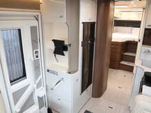 Burstner Elegance 910 G  A Class18