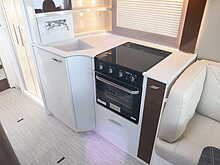 Burstner Elegance 920 G  A Class Motorhome20