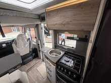 Hymer Exsis I 580  A Class Motorhome27