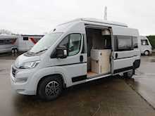 Autotrail Expedition 67 2024 Campervan13