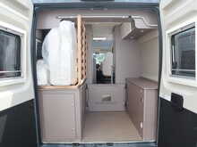 Burstner Eliseo C 602  Campervan6