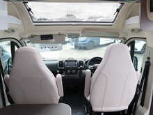 Burstner Eliseo C 602  Campervan7