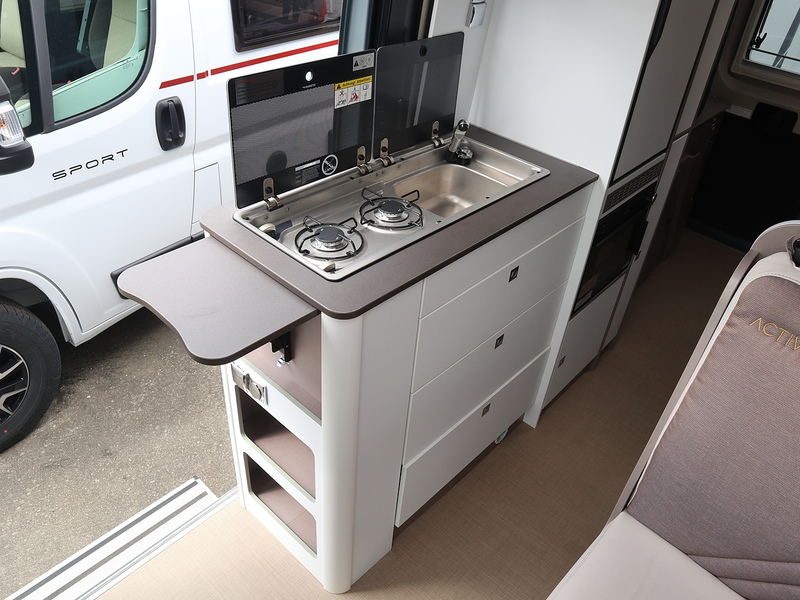 Burstner Eliseo C 602  Campervan - Large 12