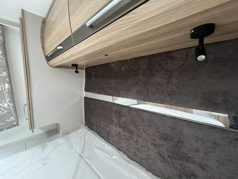Bailey Unicorn Deluxe Cabrera Caravan - N1772