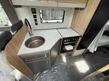 Bailey Adamo XL 80-5 DL 2025 Motorhome17