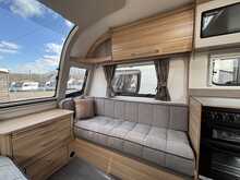 Bailey Phoenix GT75 420 2024 Caravan6