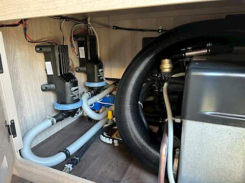 Coachman Travel Master 565 Motorhome - N1787