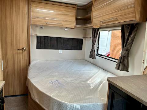 Bailey Phoenix GT75 440 Caravan - N1788