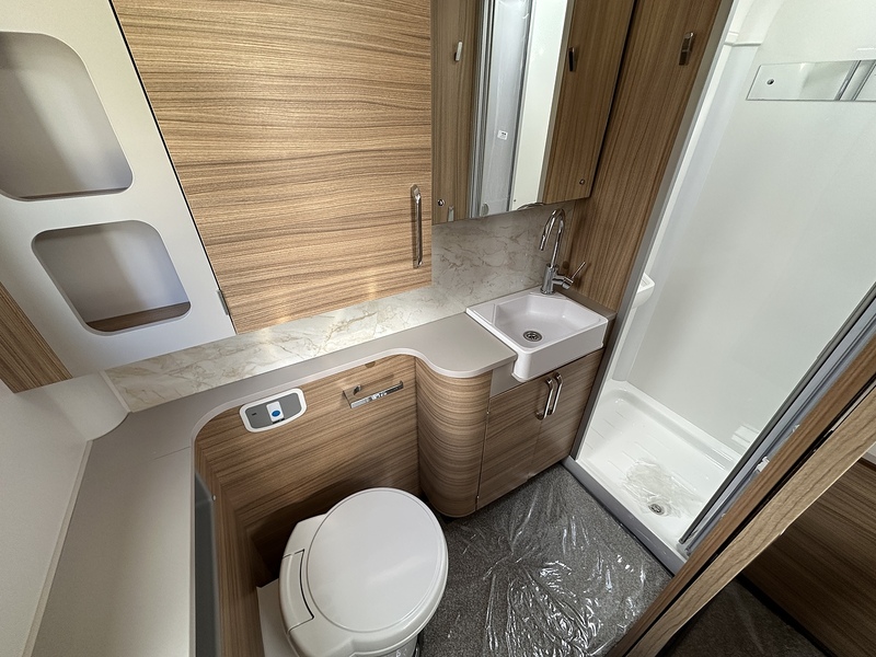 Bailey Unicorn Cartagena  Caravan - Large 7