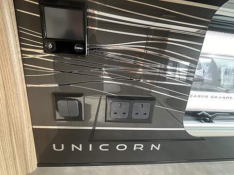 Bailey Unicorn Madrid Caravan - N1811