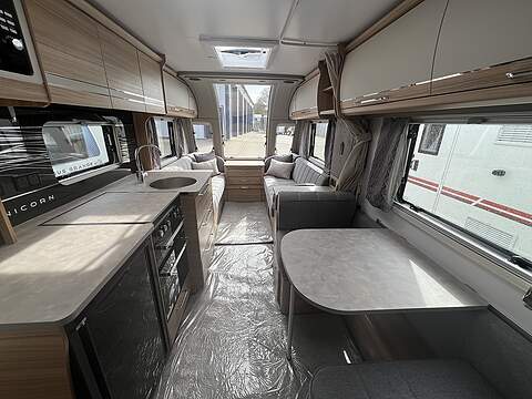 Bailey Unicorn Madrid Caravan - N1811