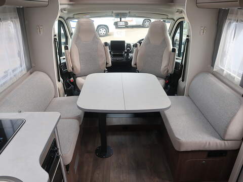 Carado T457 Pro + Motorhome - N1832