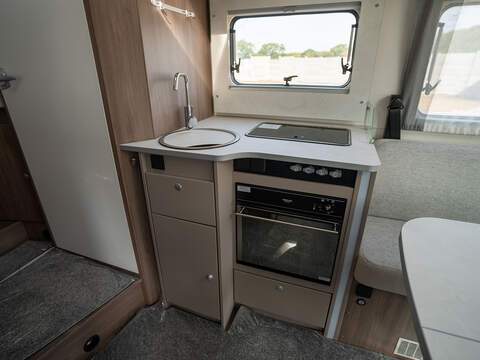Carado T457 Pro + Motorhome - N1832