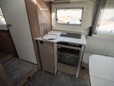 Carado T457 Pro + Motorhome - N1832