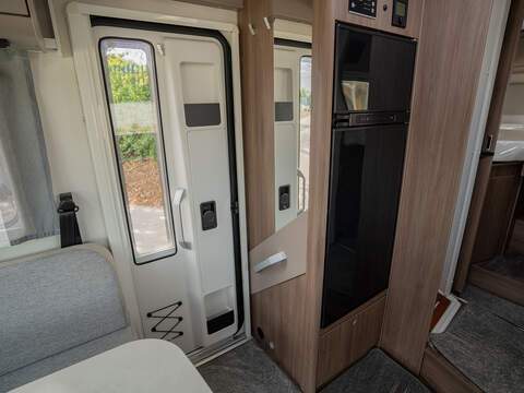 Carado T457 Pro + Motorhome - N1832