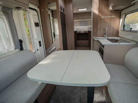 Carado T457 Pro + Motorhome - N1832