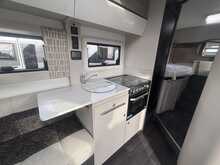 Bailey Alora 69-4T  Motorhome22