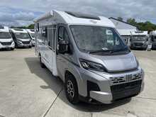 Carado V337 Pro + 2025 Motorhome1