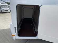 Carado V337 Pro + 2025 Motorhome34