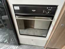 Carado V337 Pro + 2025 Motorhome20