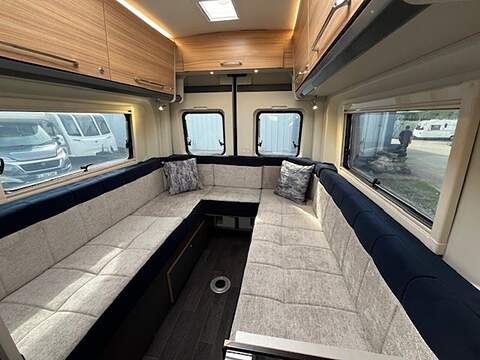 Bailey Endeavour B62 Campervan - N1862