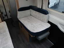 Bailey Endeavour B64 2025 Campervan17