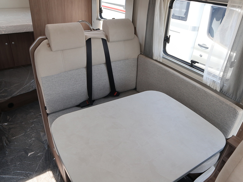 Carado I 449 Pro + 2025 A Class - Large 10