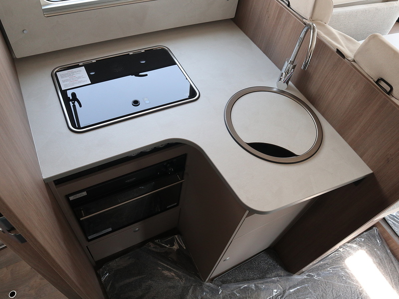 Carado I 449 Pro + 2025 A Class - Large 15
