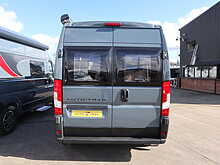 Autotrail V-Line 540 SE  Campervan4