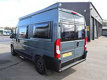 Autotrail V-Line 540 SE  Campervan10