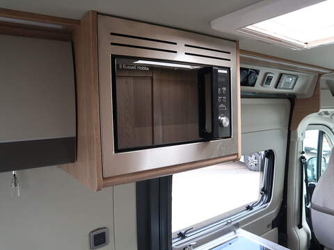 Autotrail V-Line 610 Campervan - N1893