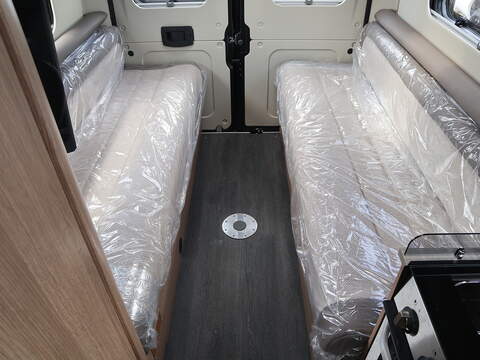 Autotrail V-Line 610 Campervan - N1893