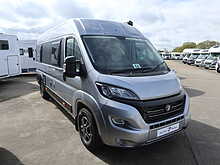 Autotrail V-Line 636 SE  Campervan1