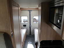 Autotrail V-Line 636 SE  Campervan15