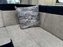 Bailey Endeavour B62 2024 Campervan11