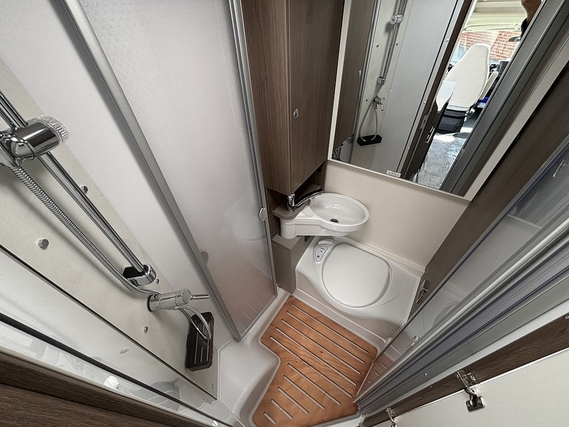 Carado T135 Pro + 2025 Motorhome - Large 34