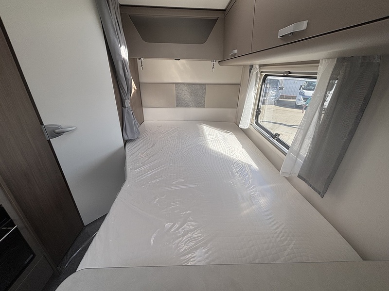 Carado T135 Pro + 2025 Motorhome - Large 36