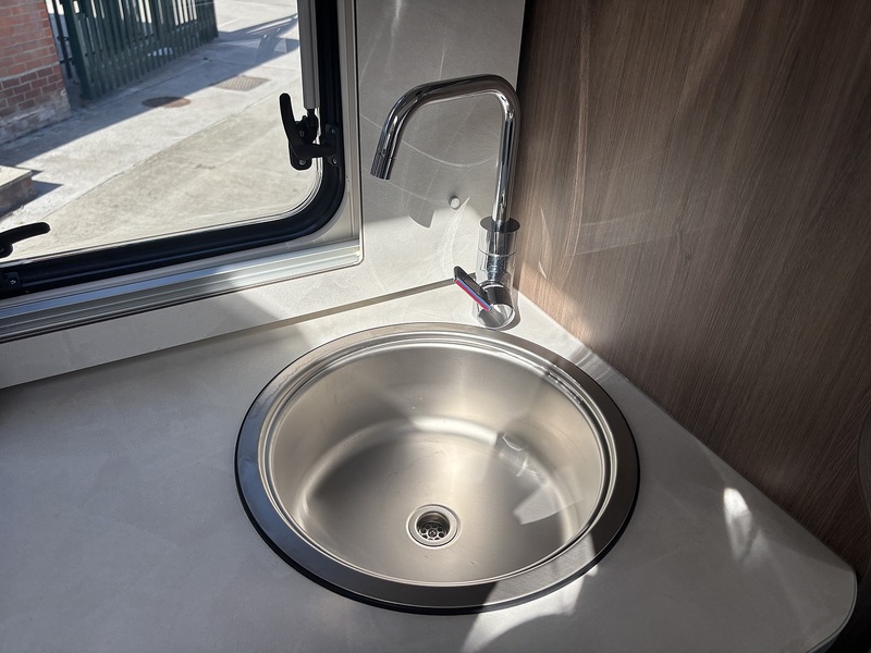 Carado T135 Pro + 2025 Motorhome - Large 26