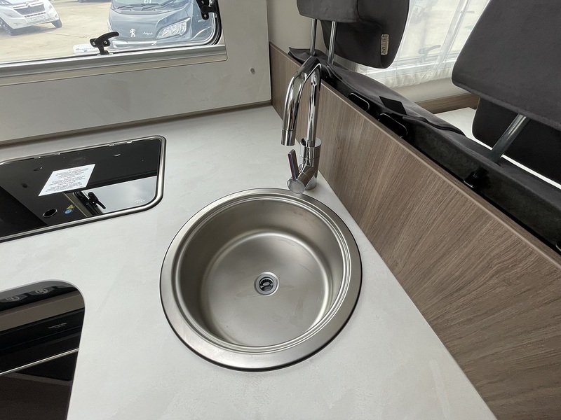 Carado T447T Edition 2025 Motorhome - Large 19