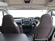 Rollerteam Livingstone 6 Sport  Campervan11