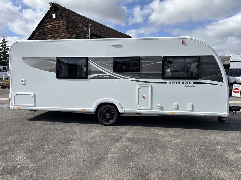 Bailey Unicorn Deluxe Cadiz 2025 Caravan - Large 3