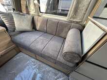 Bailey Unicorn Deluxe Vigo 2025 Caravan14