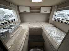 Autotrail F70 2024 Motorhome7