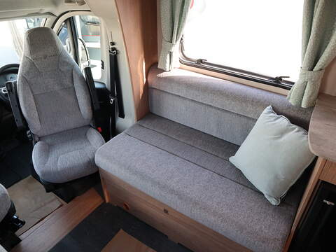 Autotrail Imala 730 Motorhome - N2017