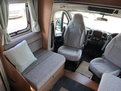 Autotrail Imala 730 Motorhome - N2017