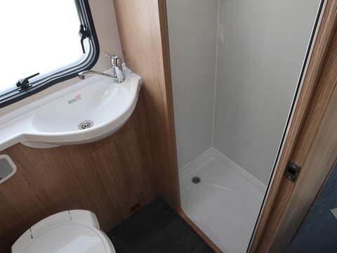 Autotrail Imala 730 Motorhome - N2017