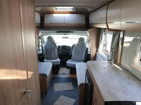 Autotrail Imala 730 Motorhome - N2017