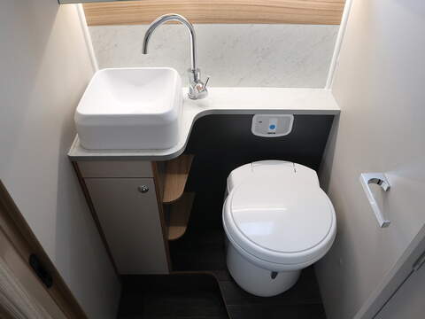 Bailey Adamo Refresh 75-4T Motorhome - N2019
