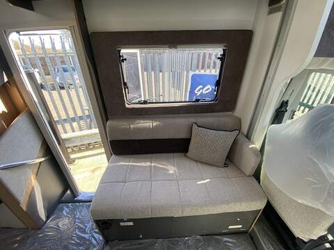 Bailey Adamo Refresh 69-4 Motorhome - N2030